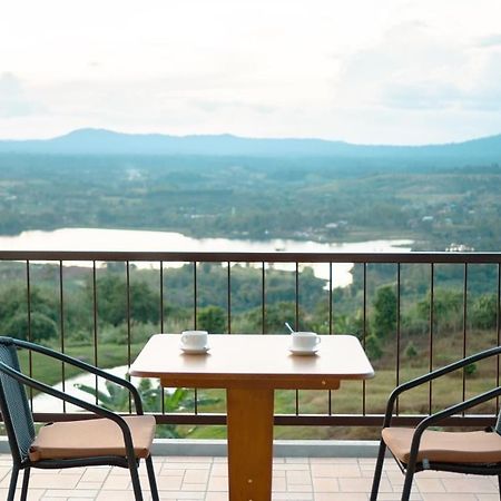 Hotel The Private 2 @ Khao Kho Esterno foto