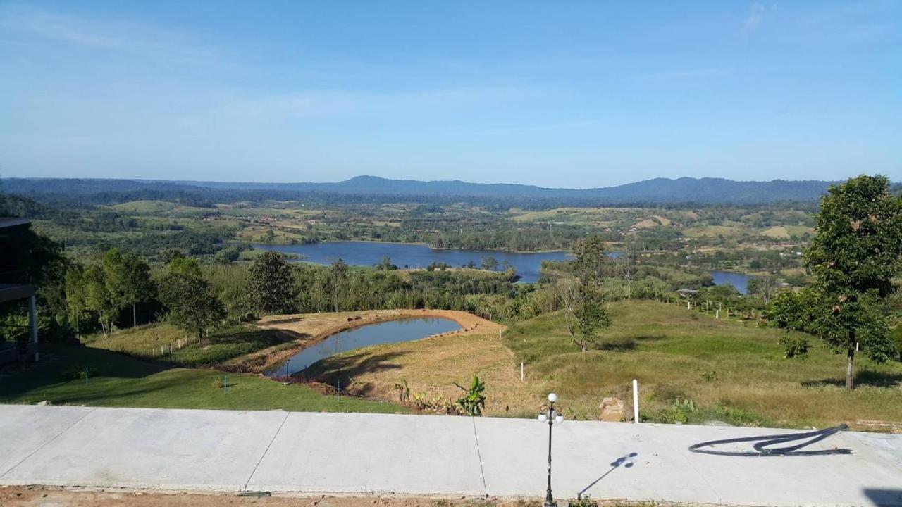 Hotel The Private 2 @ Khao Kho Esterno foto