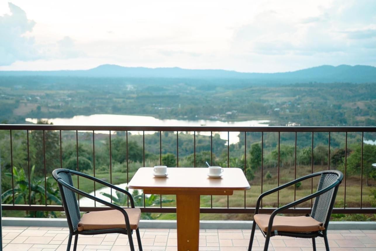 Hotel The Private 2 @ Khao Kho Esterno foto